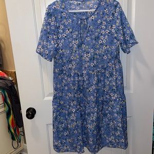 Blue floral dress Large